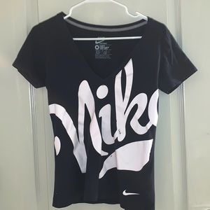 Women’s Nike Slim fit Med